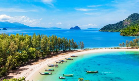 der Strand von «Ao Khao Kwai» in der Provinz Ranong in Thailand