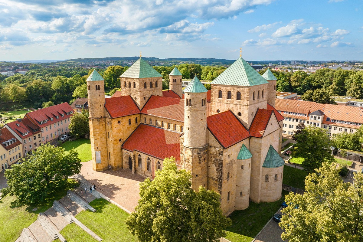 die Michaeliskirche in Hildesheim / Niedersachsen.