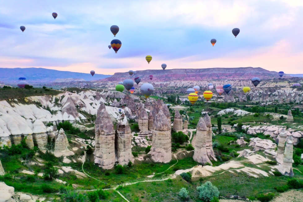 Fairy-Chimneys-Cappadocia-Hot-Air-Baloon