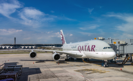 Qatar Airways Airplane | © Adobe Stock